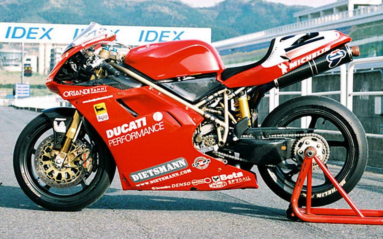 Ducati 996 outlet race bike